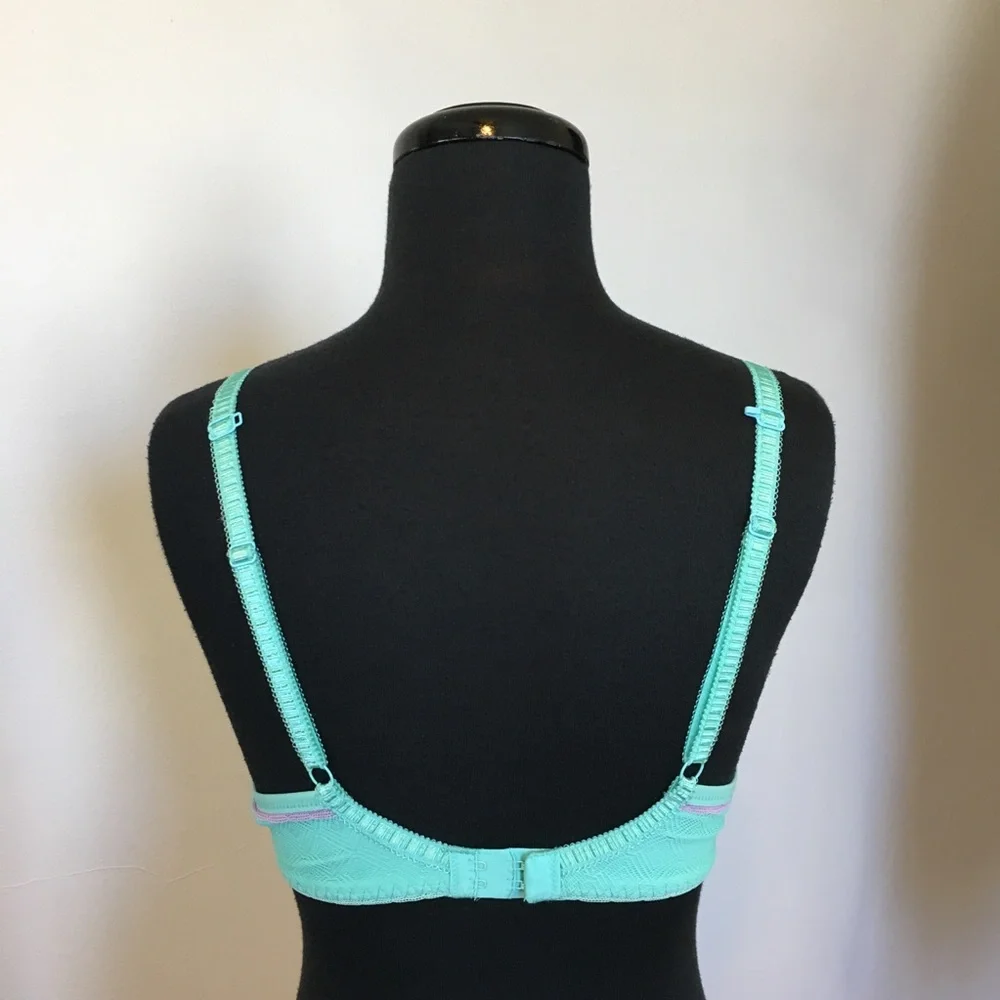 Freya Deco Vibe Underwire Convertible Plunge T-Shirt Bra, 30D - Picture 3 of 11
